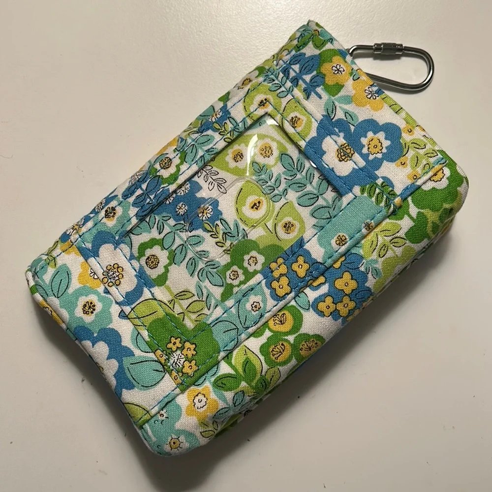 NWOT Vera Bradley Floral Bifold Wallet